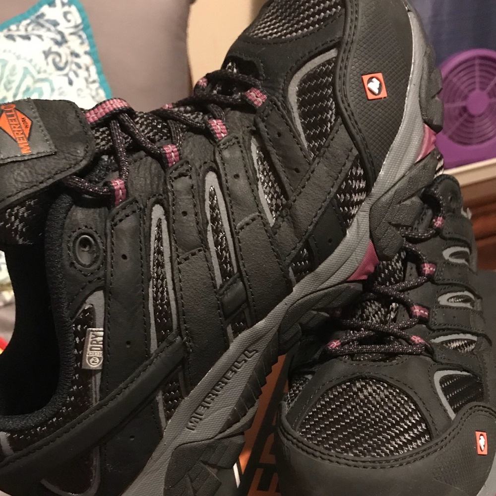 Merrell work shoes size 8.5 new